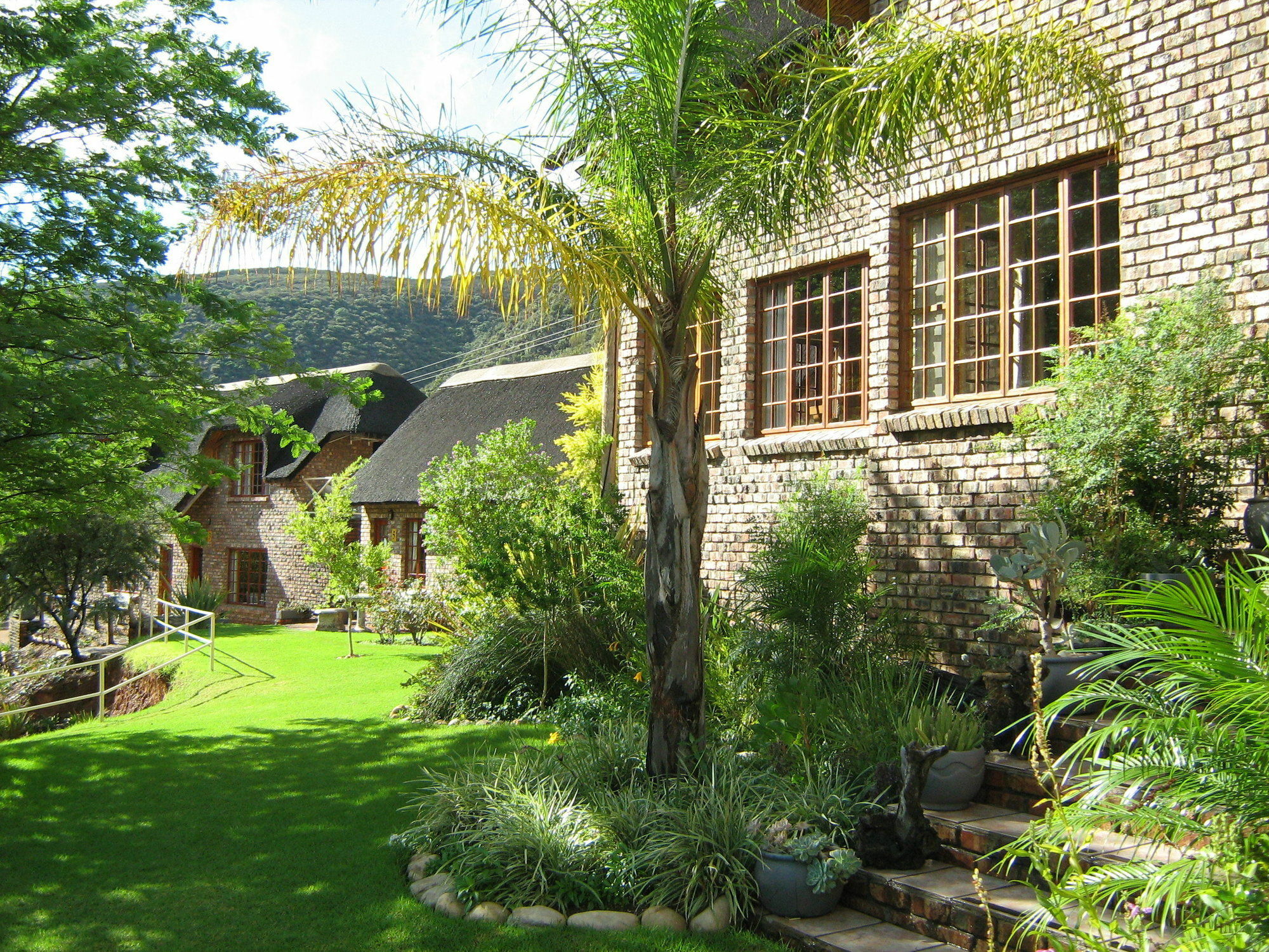 De Poort Country Lodge Oudtshoorn Eksteriør billede
